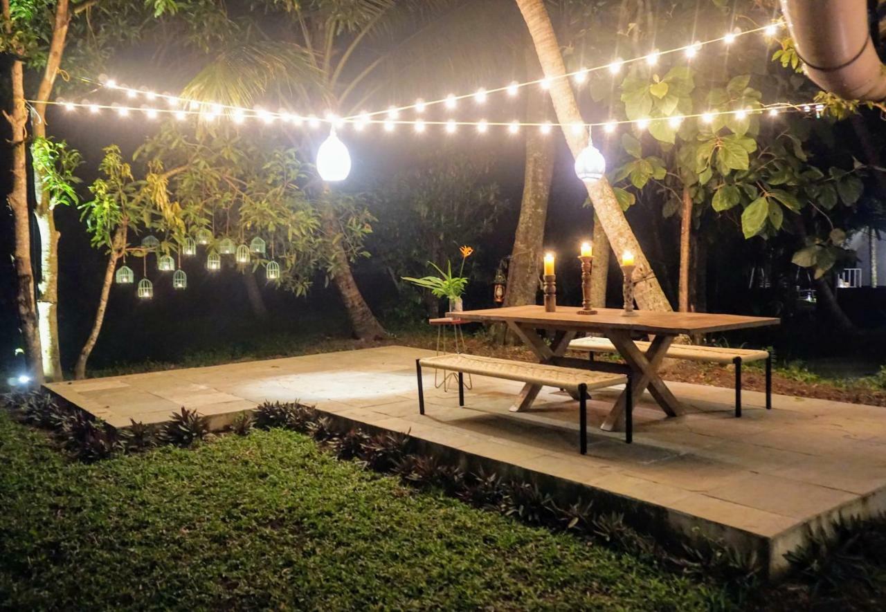 Bed and Breakfast Sunsets And Palm Trees Alappuzha Esterno foto