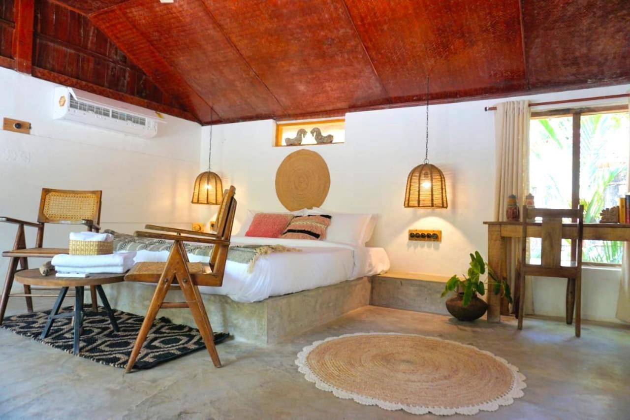 Bed and Breakfast Sunsets And Palm Trees Alappuzha Esterno foto