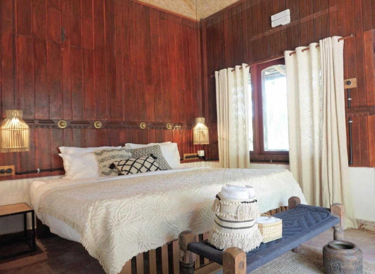 Bed and Breakfast Sunsets And Palm Trees Alappuzha Esterno foto